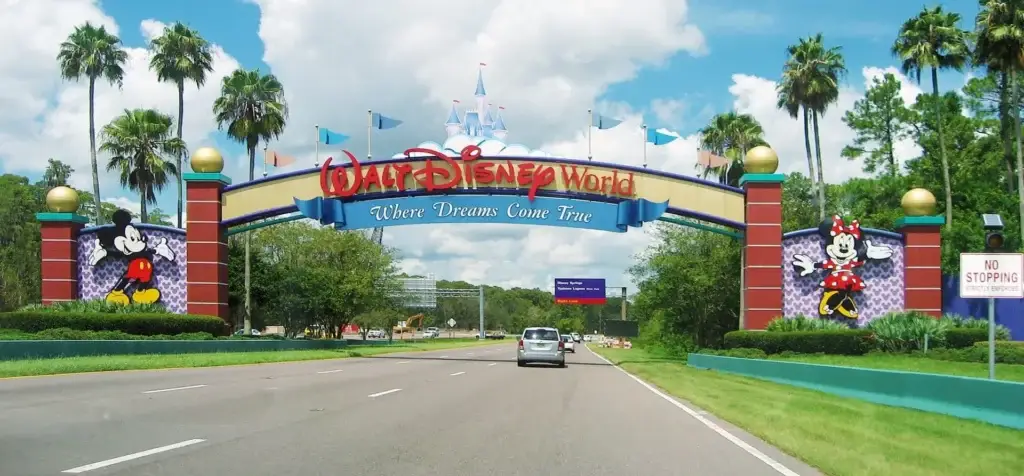 entrance of walt disney world in orlando florida