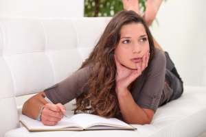 ways for travel nurses to document experiences on travel nursing assignments