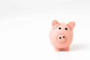 6 Innovative Ways to Organize and Maximize Your Finances as a Travel Nurse
