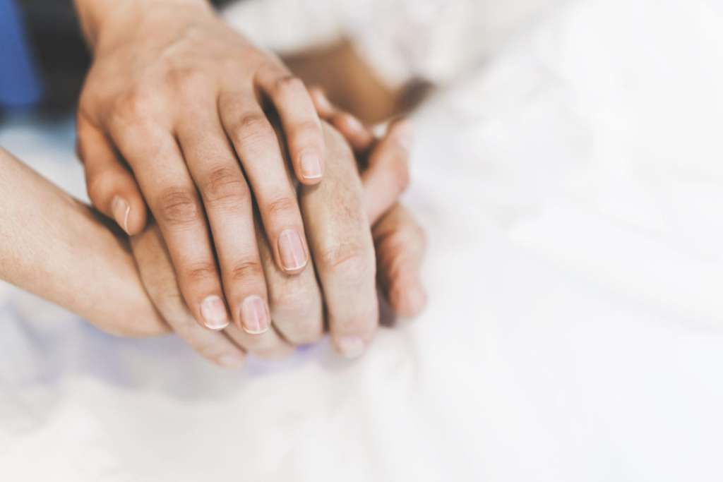 tnaa offers chaplain service to help travel nurses