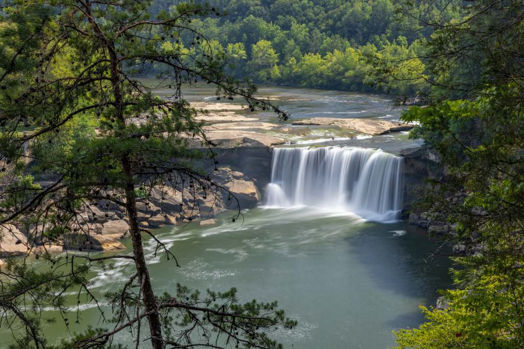 Cumberland Falls, a major natural attraction in Kentucky. 