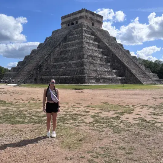 Meet The TotalMed Team - Raegan M., Travel Recruiter