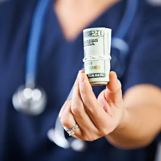 Financial Tips for Travel Nurses: Balancing Reward and Risk